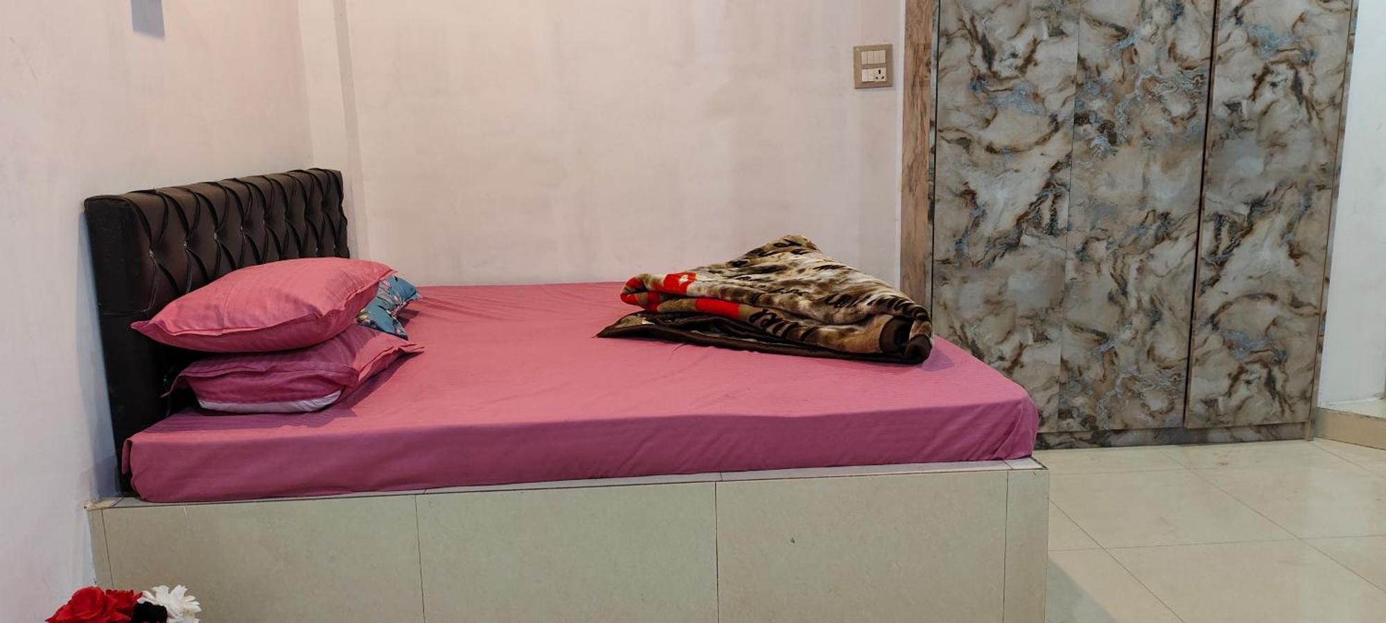 Mangalam Gold Guest House Varanasi Exteriör bild